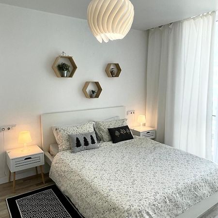 Scandinavian Apartment На Марсельской Kryžanivka Exteriér fotografie
